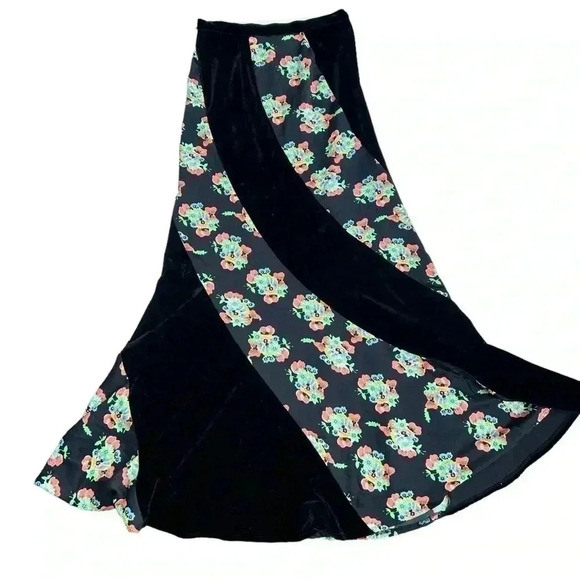 Free people floral satin and velvet mermaid maxi skirt size 4 - Picture 2 of 10
